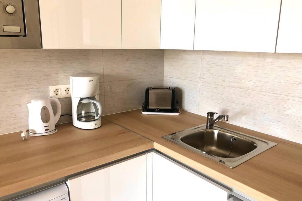 Modern & Spacious Studio Isla, Puerto Del Carmen Tías Dış mekan fotoğraf